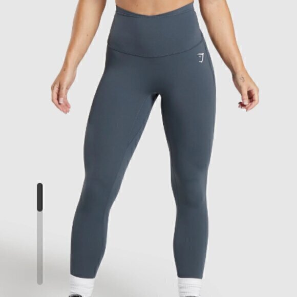 Gymshark Pants - Gymshark Leggings Womens M Training 7/8 Smokey Gray Elastic Waist Fit Athletic